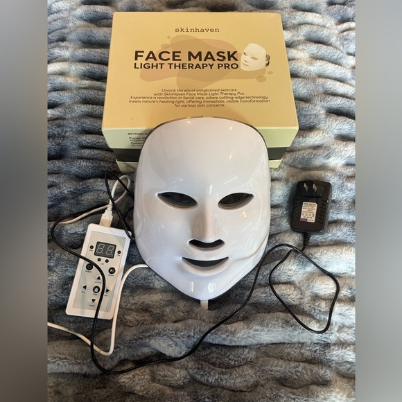 Face Mask Light Therapy Pro